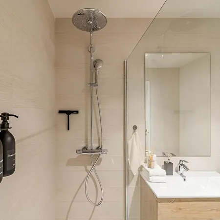 We27b - Stylish And Modern City * Estepona
