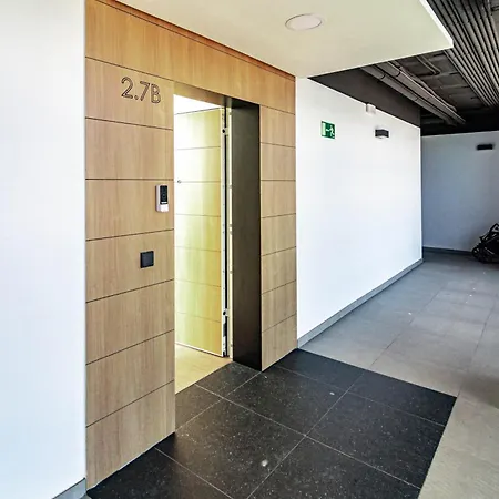 We27b - Stylish And Modern City Estepona